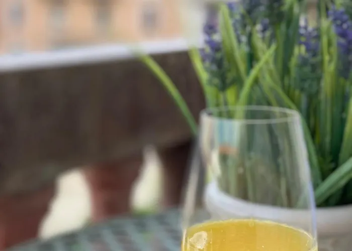 Dream Balcony At Piazza Del Perugino Apartment *